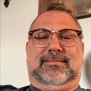 Meet your Posher, Mark